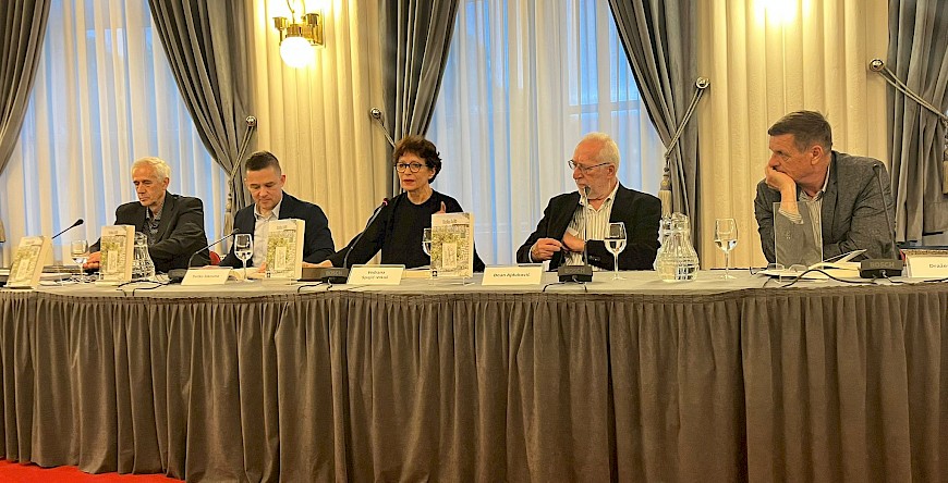 Predstavljena knjiga „Dvije kuće iznad mora“